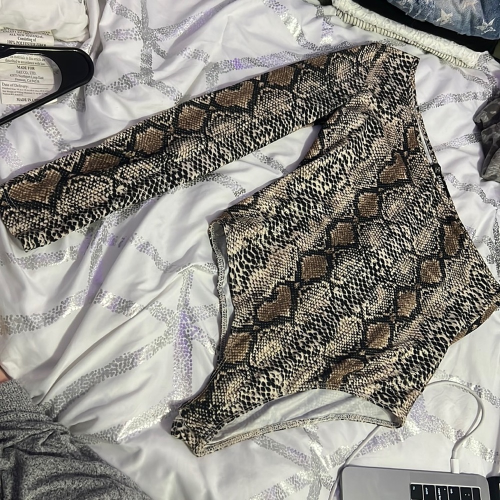 Shein Snakeskin 1-sleeve body suit Size M